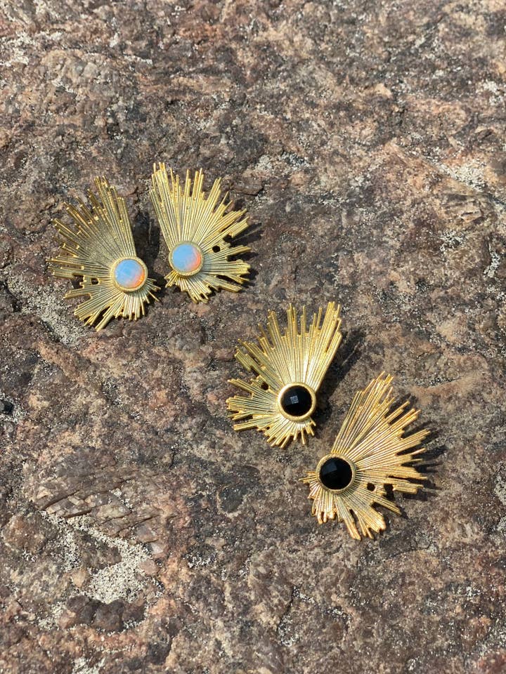 ORECCHINI RAIOS per la vendita all'ingrosso da parte di Creative Brazil