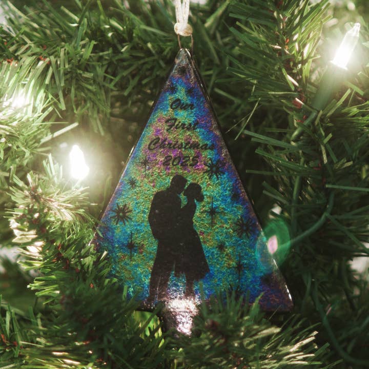 Erindringsparrets første juletræspynt for engroshandel hos Dee Janssen GlassWorks