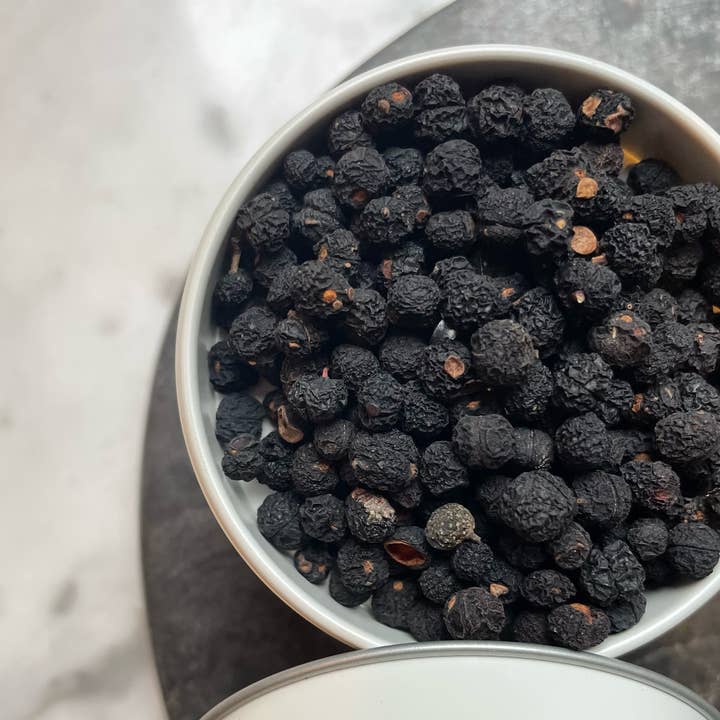 Tasmanian blue pepper for wholesale by Compagnie Française des Poivres et Epices