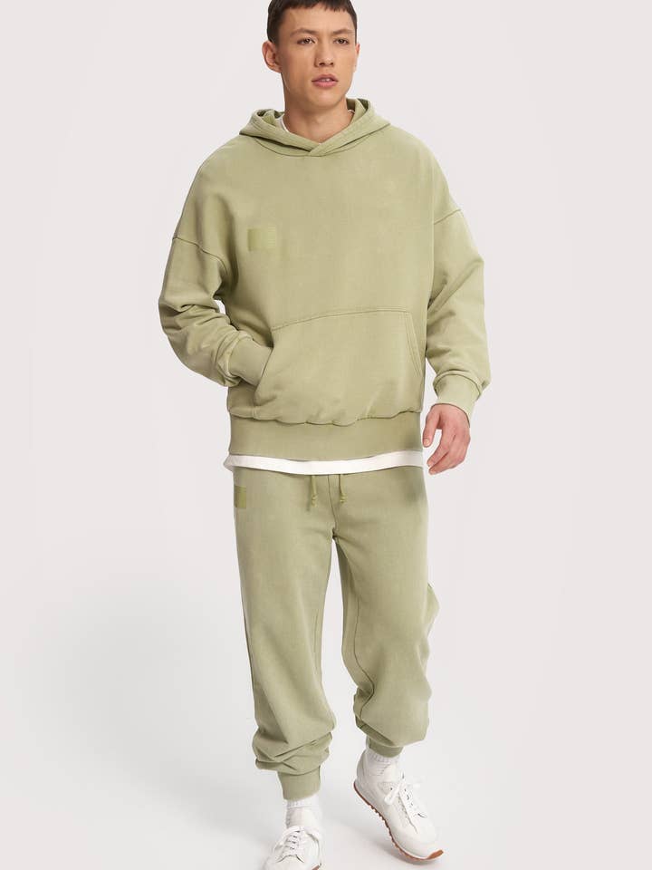 Greg for wholesale by NOIZE