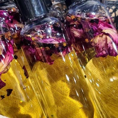 The Sassy Alpaca - Wholesale Bath/Body Oil - Herb Infused Body Oil7