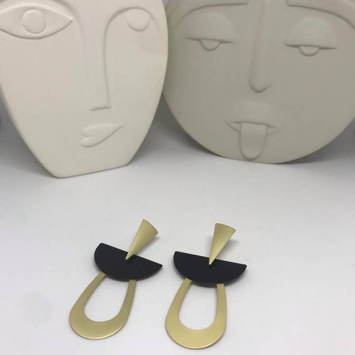 Bec Stern - Wholesale Dangle earrings - Long Drop Earrings1