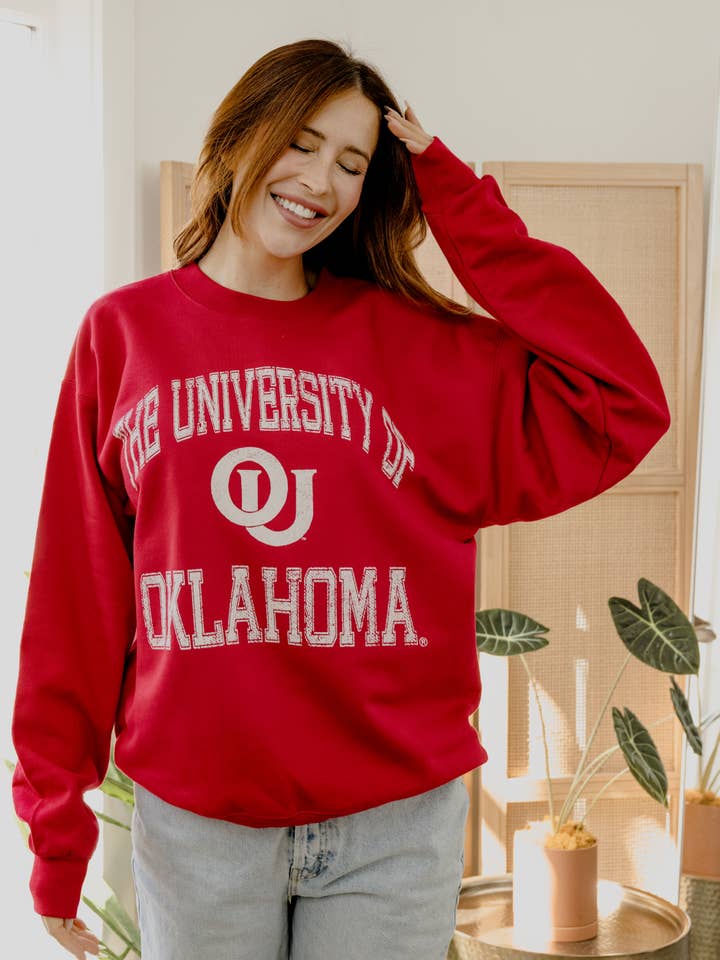 LivyLu - Wholesale Graphic Sweatshirt - Unisex - OU Oklahoma Sooners Vintage Sport Crimson Sweatshirt
