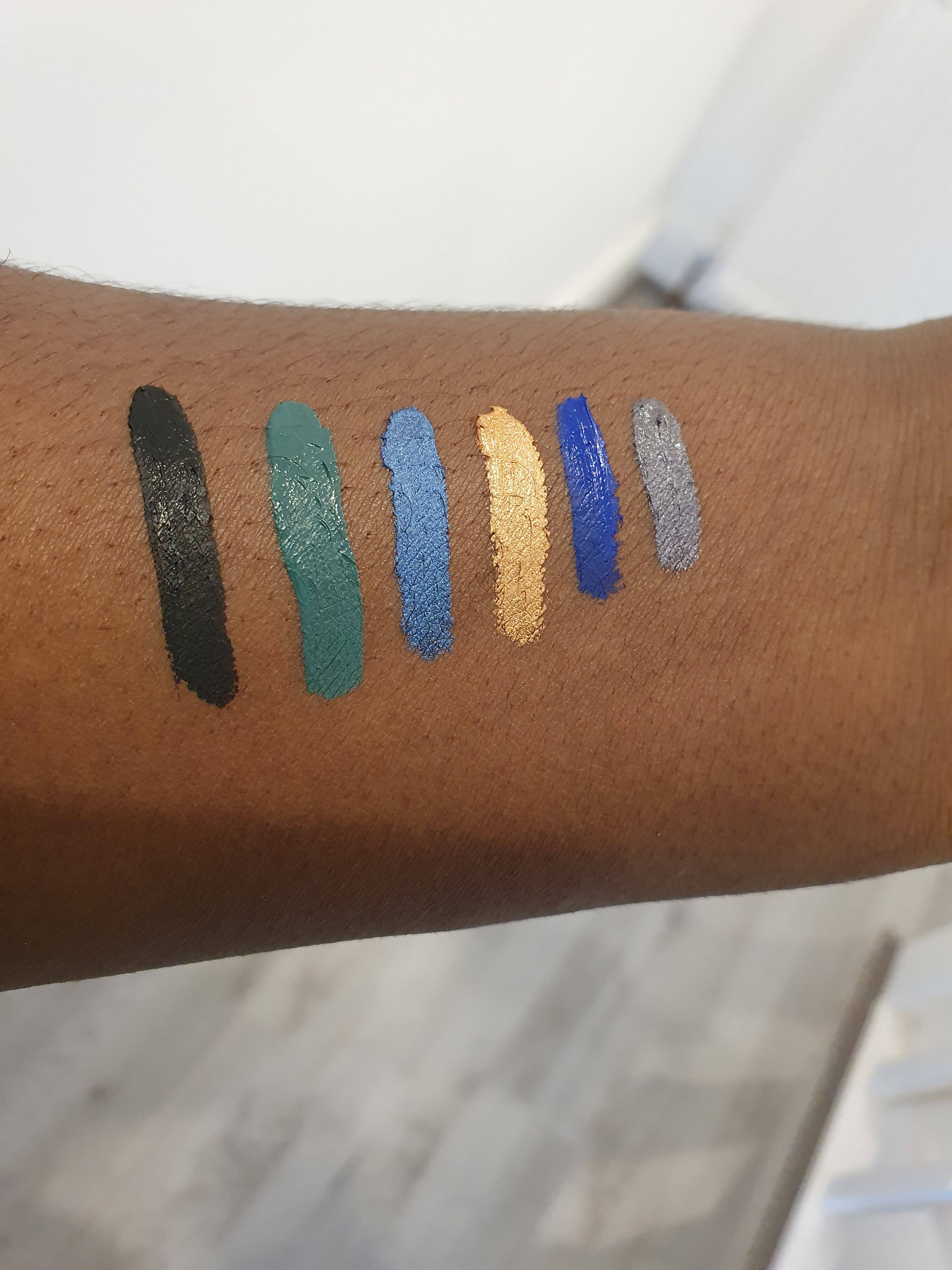 Kaz by De Unique Limited – wholesale Lipstick – Bold Matte lipstick5