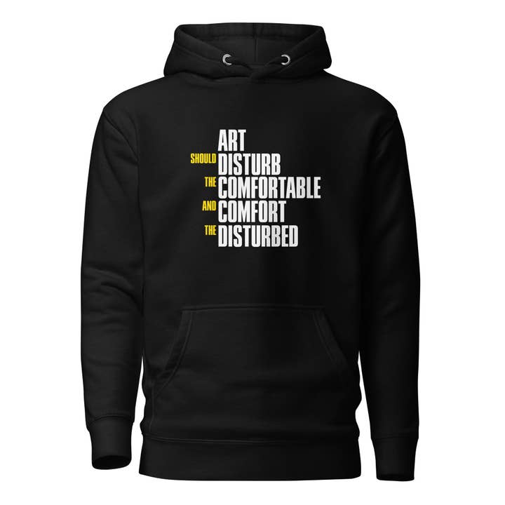Kunst sollte die Bequemen stören und die Gestörten trösten - Premium Hoodie für den Großhandel von The Philosopher's Shirt