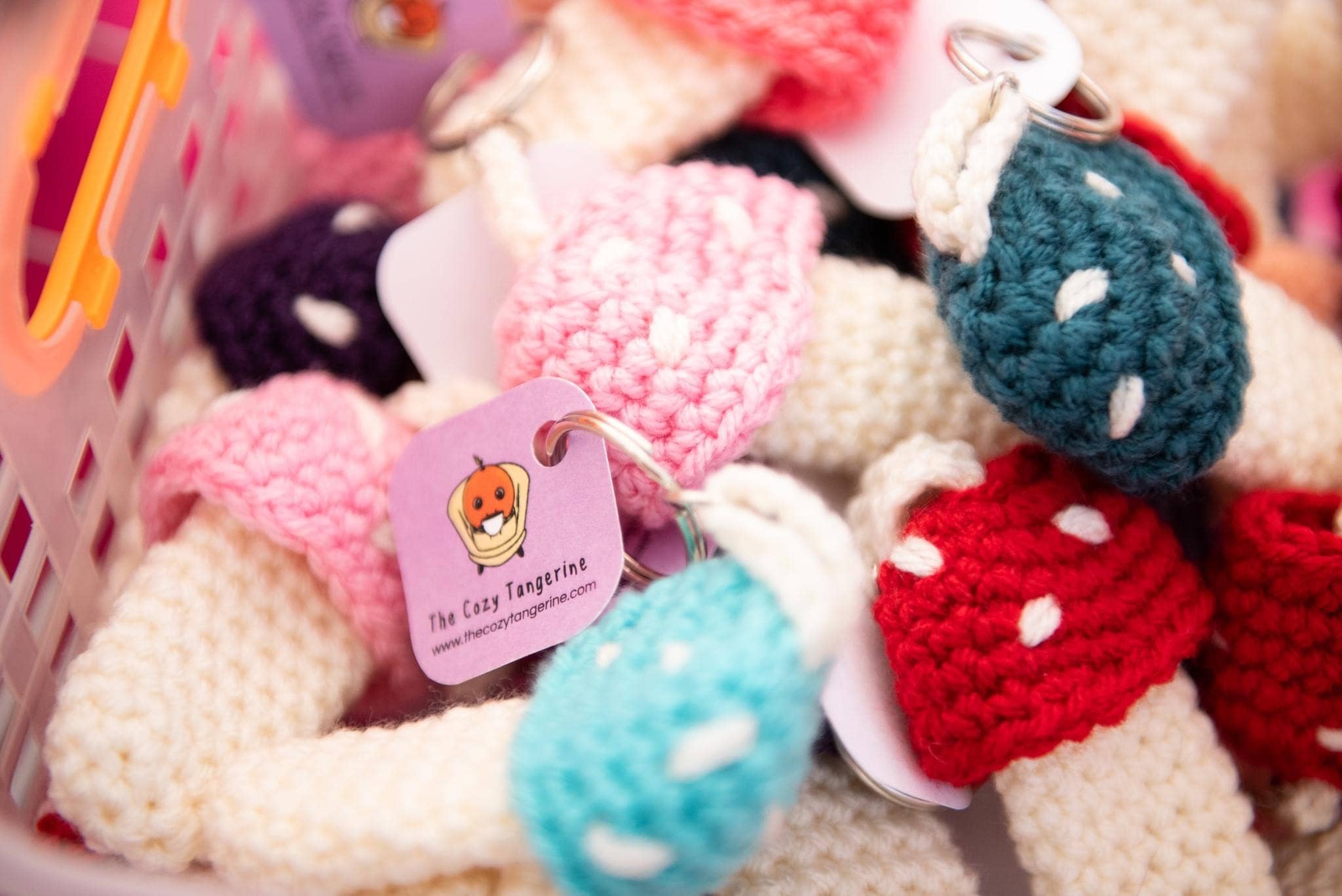 The Cozy Tangerine - Vente Porte-clés – femme - Porte-clés champignon | Briquet au crochet et porte-baume à lèvres17