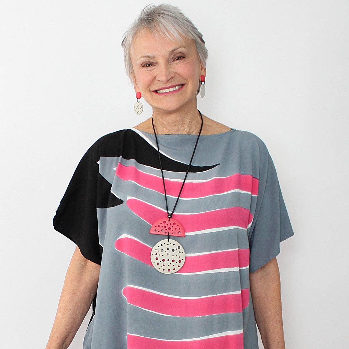 Sylca Designs – Brincos de argola por atacado – Brincos Coral Jocelyn3