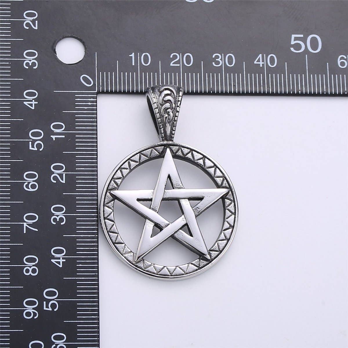 Aim Eternal - Wholesale Individual Charm/Pendant - Antique Silver Star Pentacle - Wicca Jewelry Vintage Pendant - Medallion Pentagram Pendant Necklace Component J-7021