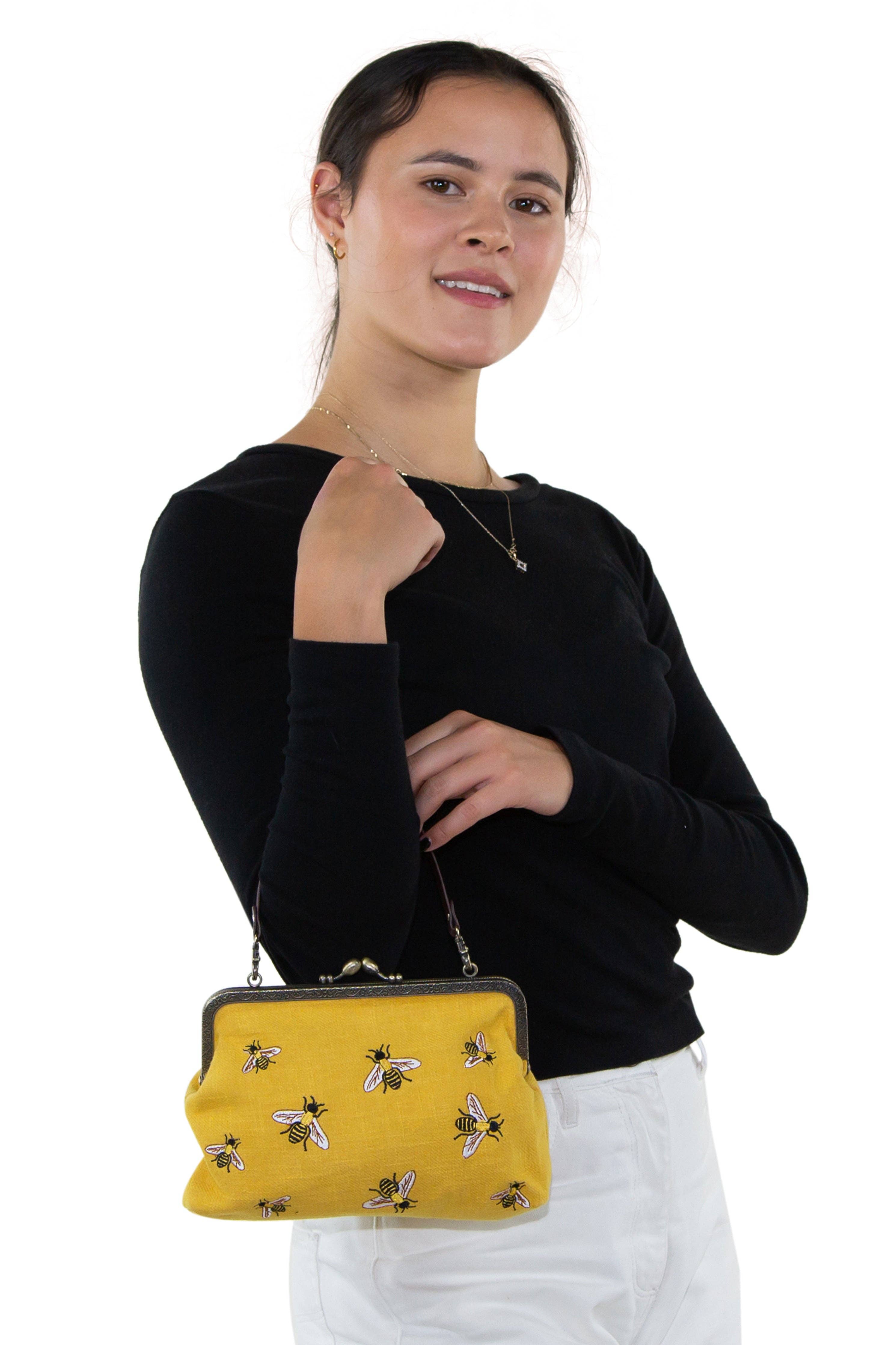 COMECO INC - Wholesale Clutch Bag - Women's - Bees Kisslock Bag3