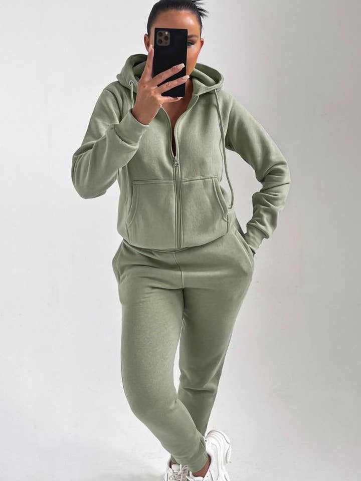 Femme Luxe – wholesale Lounge set – Women's – Sage Zip Up Hoodie Cuffed Joggers Loungewear Set - Sibyl