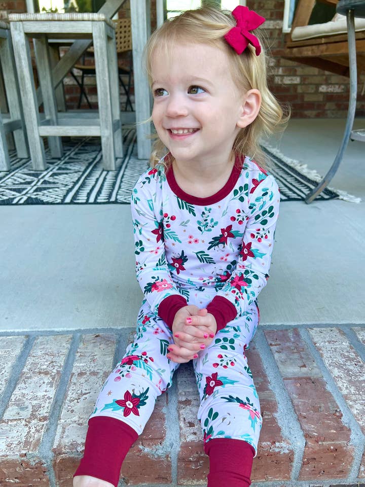 Southern Refinery - Wholesale Sleepsuit - Baby - christmas floral, girls clothing, girls pajamasÂ