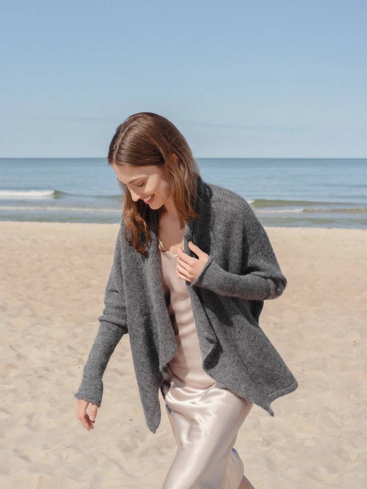 WOOL HOUSE - Vendita all'ingrosso Poncho - Donna - Poncho in Mohair e Lana Merino Celeste