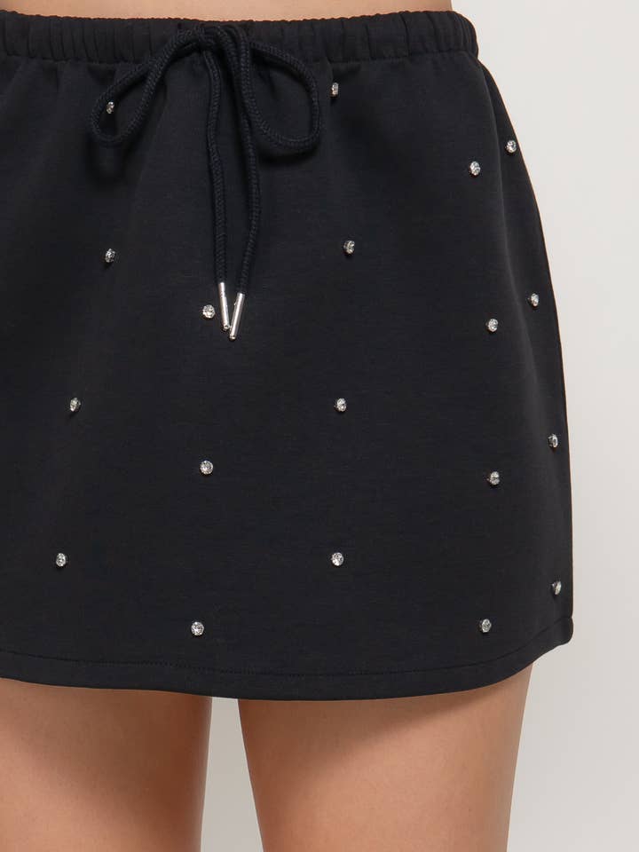 Gonna mini in scuba decorata per la vendita all'ingrosso da parte di Active Basic | Active USA