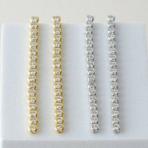 Boucles d'oreilles Forever Young pour la vente par Splash Jewelry & Accessories