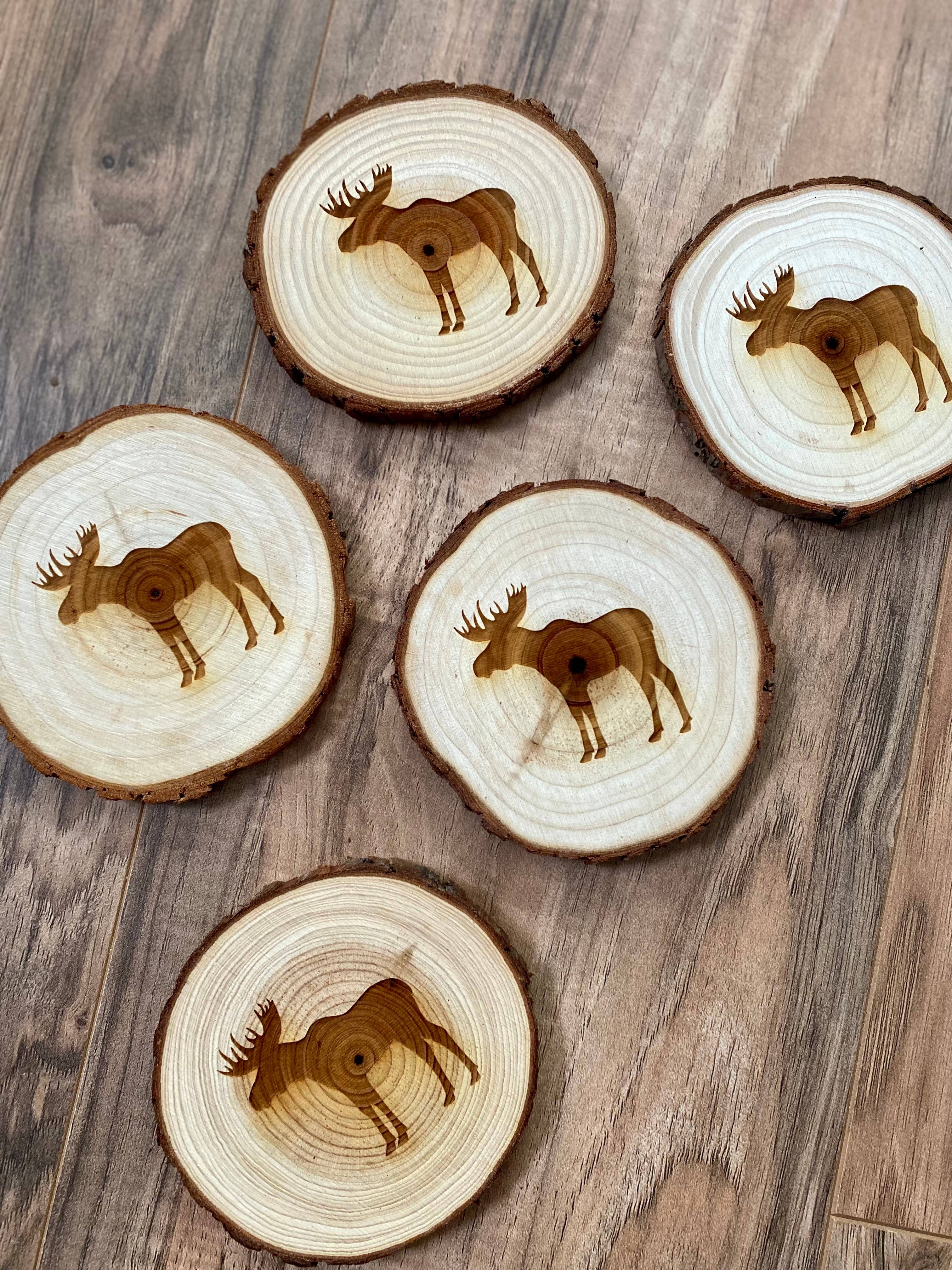 Munsell Made - Vendita all'ingrosso Sottobicchiere - Sottobicchieri in legno intagliati con alce1