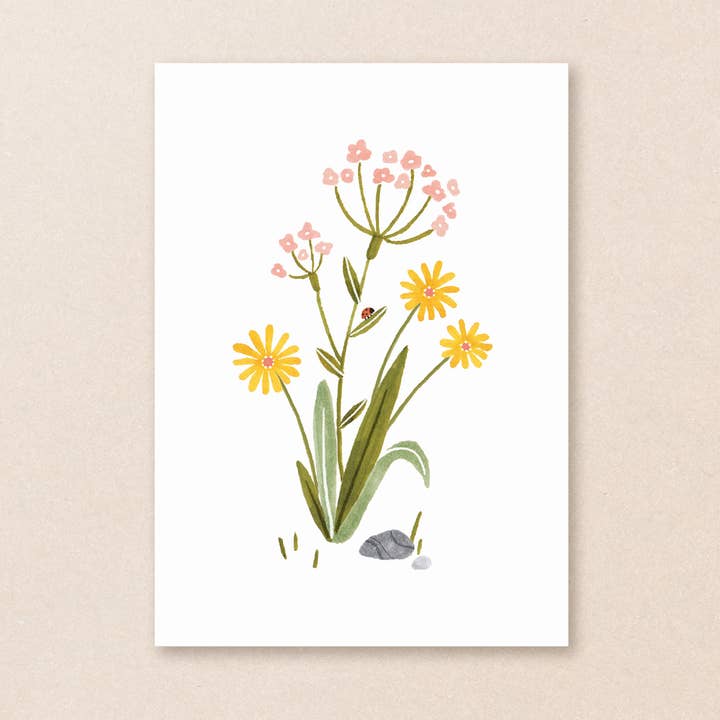 Ansichtkaart kuukeluusje in bloemen voor wholesale door Studio Kuukeluus