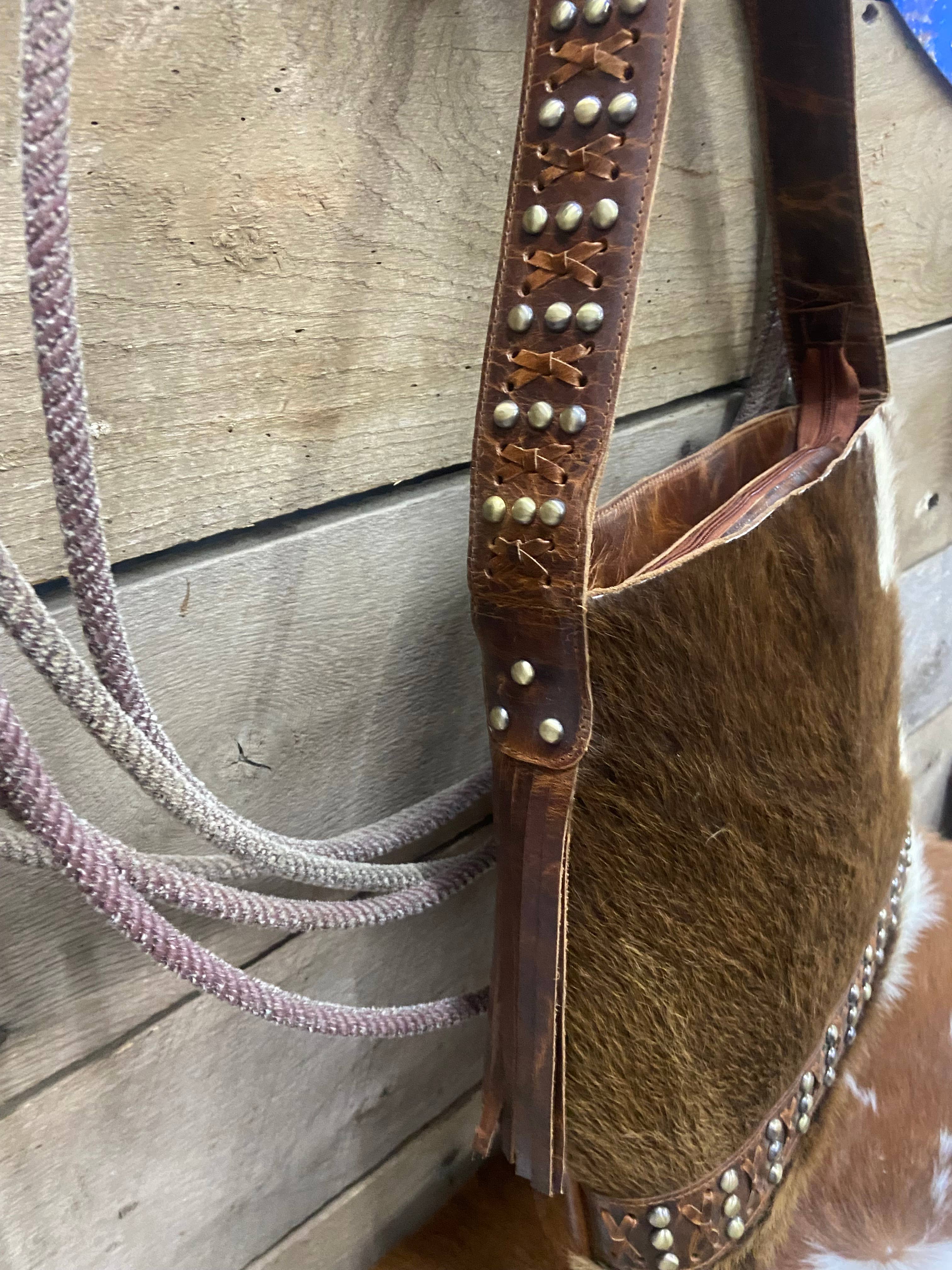 Texas Western Cowhide Bags and More - Vente Sac porté épaule – femme - Sac en cuir cousu croisé en peau de vache style cowgirl couture3