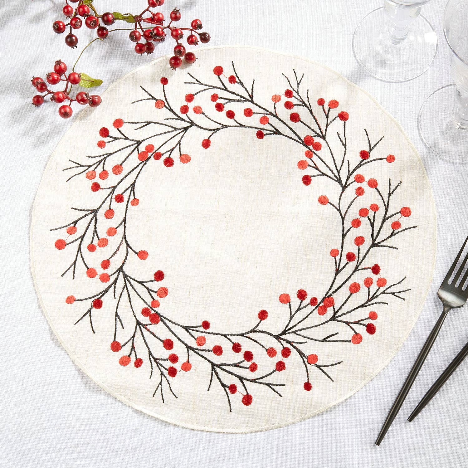 Fennco Styles - Wholesale Placemat - Embroidered Berry 15" Round Placemat0