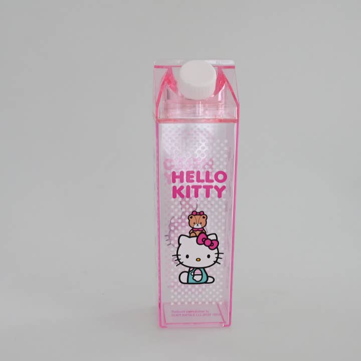 Silver Buffalo - Wholesale Water Bottle - Hello Kitty Bear Milk Bottle Dots 16.2oz Plastic Milk Carton1
