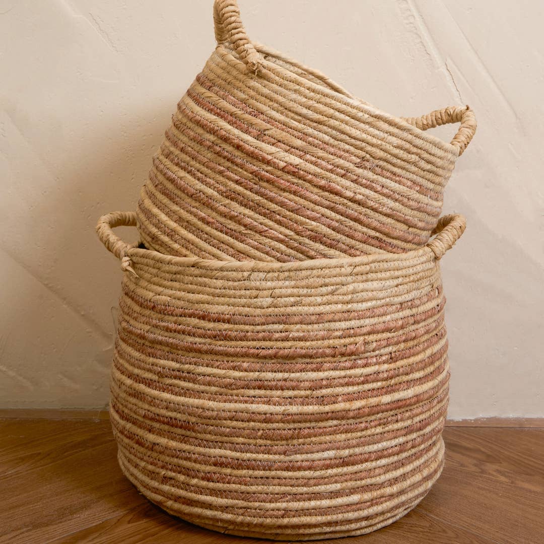 Natural Artisan Home - Wholesale Basket - Natural Boho Corn Husk Basket 2
