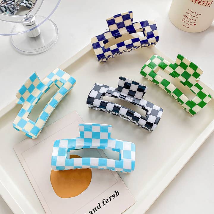 ACCITY - Wholesale Hair Clip - Women's - 4.13"IN SQUARE CHECKERED HAIR CLAW CLIPS_CWAHA0395