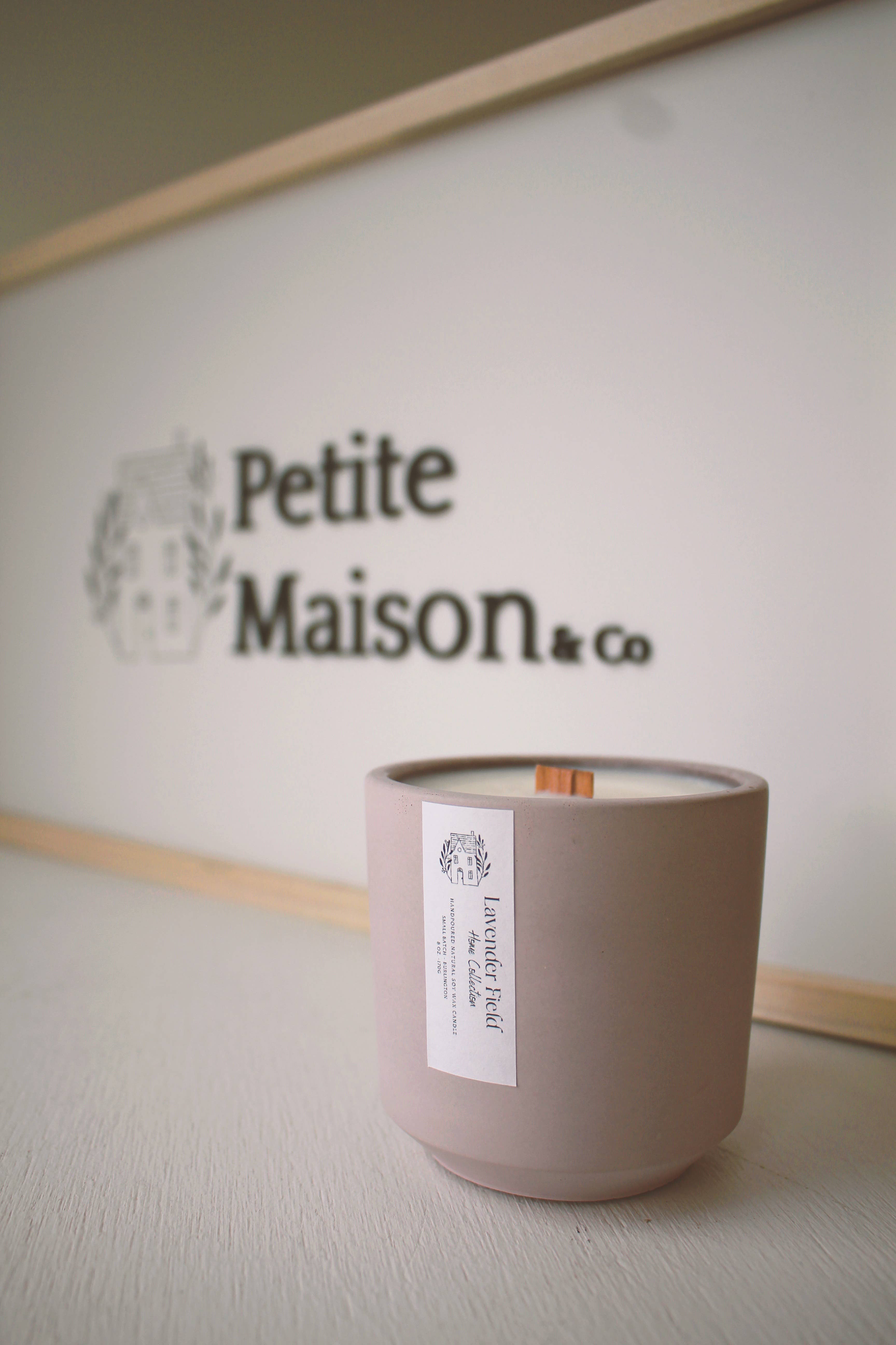 Petite Maison and Co. - Wholesale Jar/Filled Candle - Soy Candle Wax1