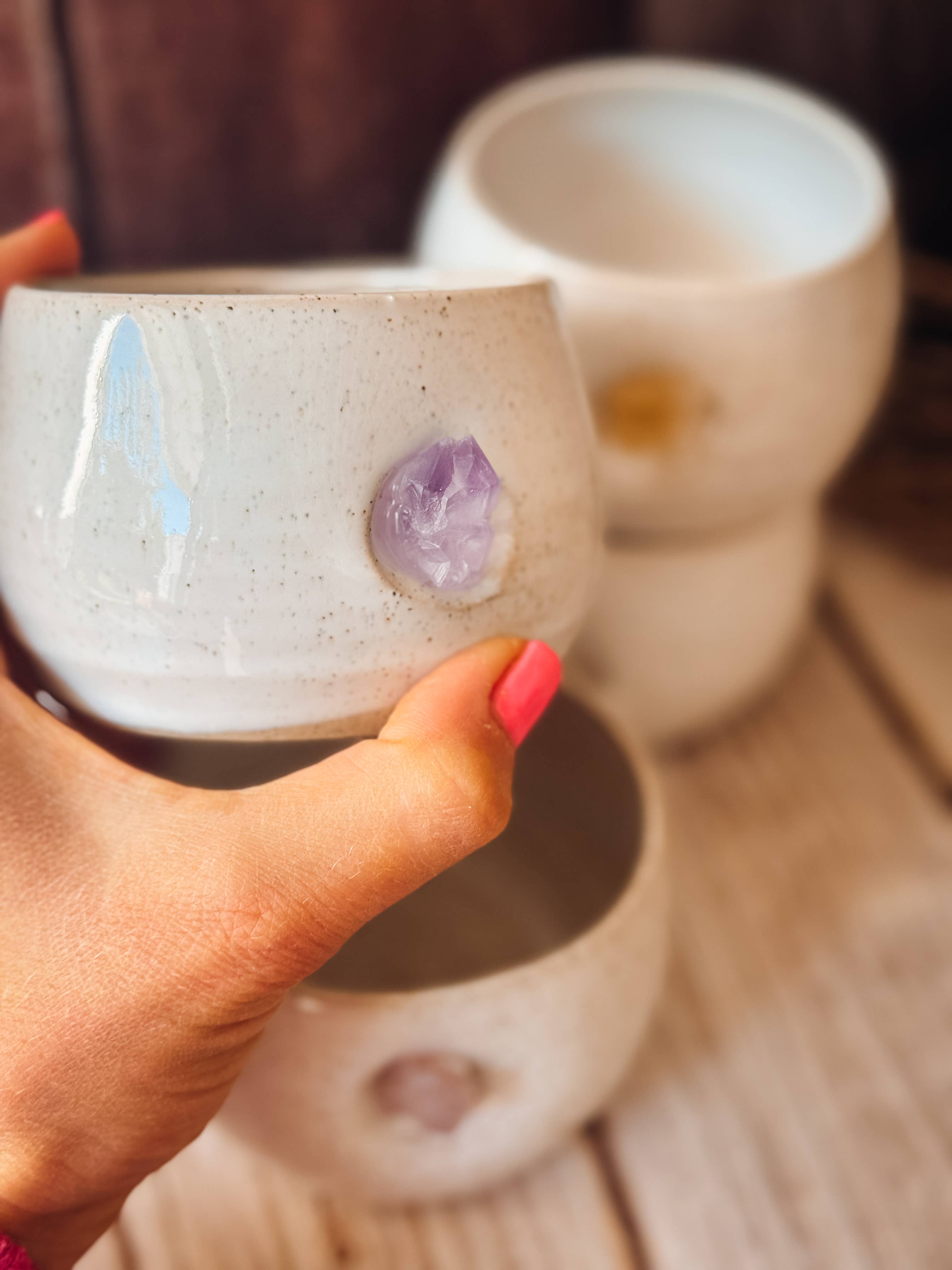 Wolf and Clay Pty Ltd - Vente Tasse à café - Mug câlin en céramique fait main avec détail en cristal5