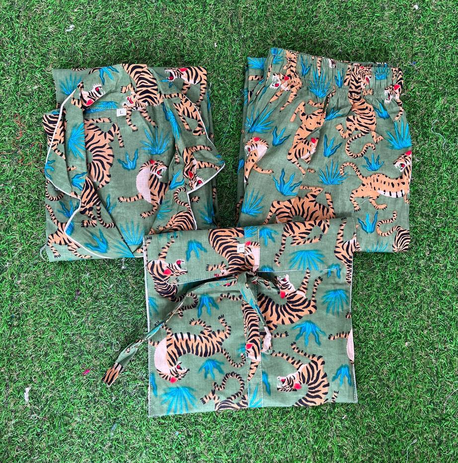bhavnas boutique - Wholesale Sleepwear Set - Women's - Tiger Printed Pant And Shirt Set Cotton Night Suit PJ Sets4
