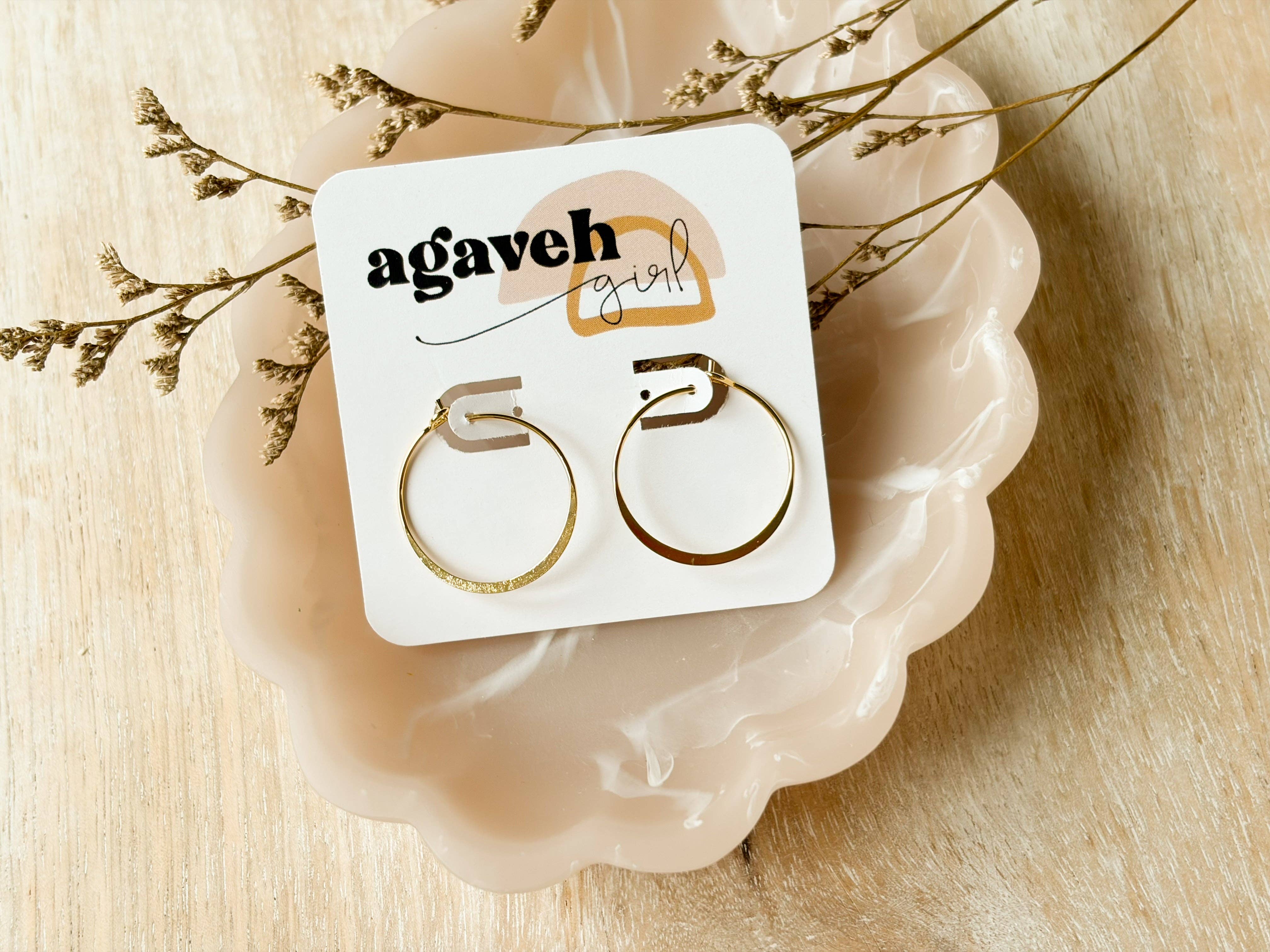 Agaveh girl - Wholesale Hoop Earrings - Lumé Hoops