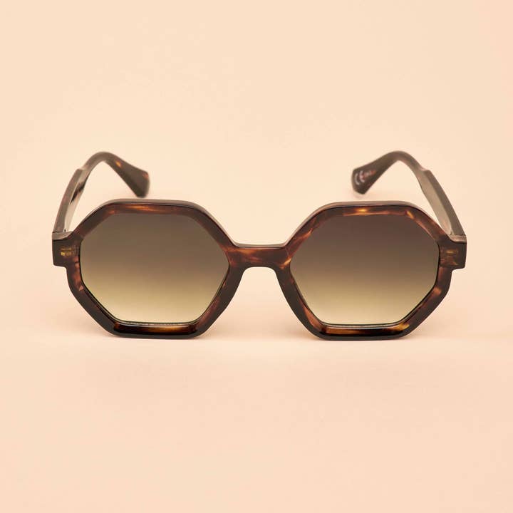 Powder Design inc - US - Wholesale Sunglasses - Women's - Limited Edition Raven Sunglasses - Tortoiseshell1