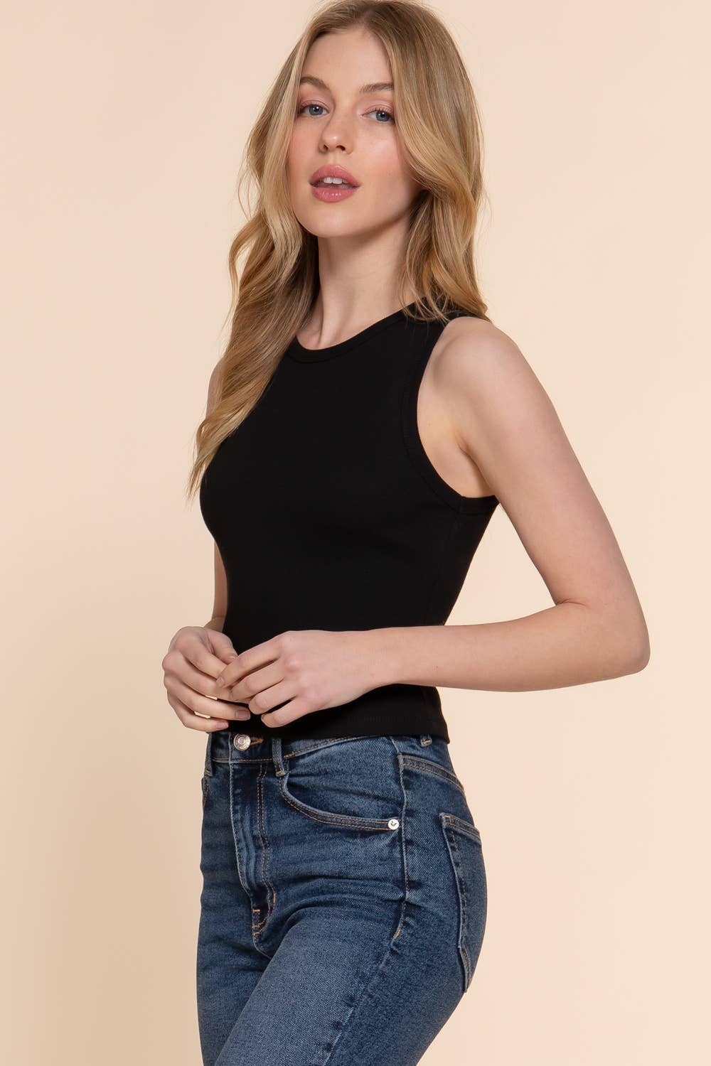 Active Basic | Active USA - Venta al por mayor Camiseta sin mangas - Mujer - Top sin mangas de punto acanalado de algodón y spandex con cuello redondo13