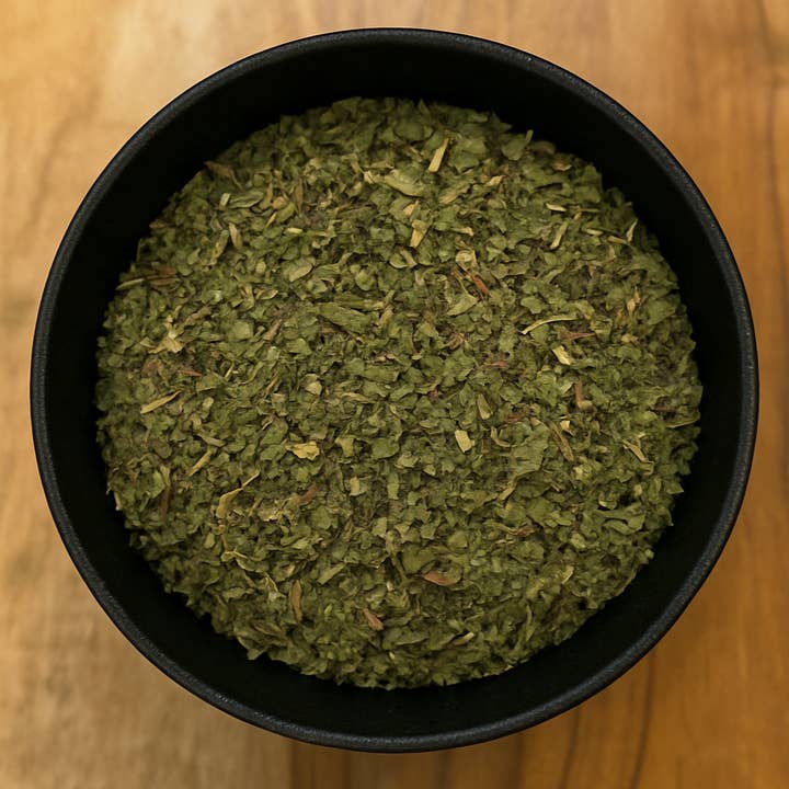 Comfrey Leaf Cut (Symphytum Officinale) for wholesale by LA Herb