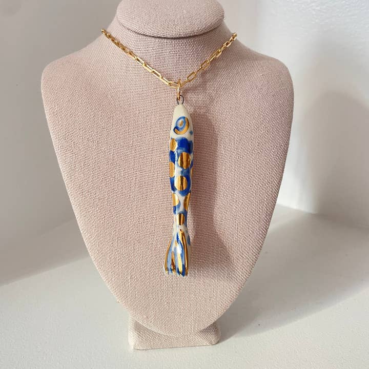 Carola Spitzer - Wholesale Pendant/Charm Necklace - Fish "Catch" Necklace