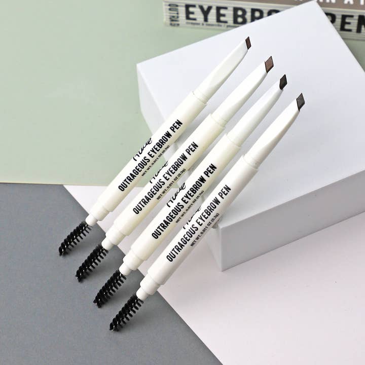 Stylo à sourcils Outrageous pour la vente par Rude Cosmetics