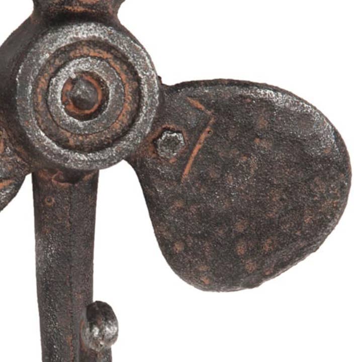Foreside Home & Garden - Wholesale Wall Hook - Rustic Cast Iron Propeller Wall Decor Hook Aged Bronze1
