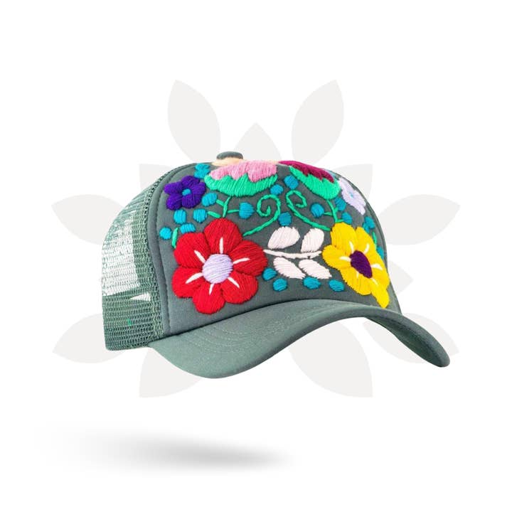Tulum Handbestickter Truckerhut mit Blumen - Mexiko für den Großhandel von Lumily