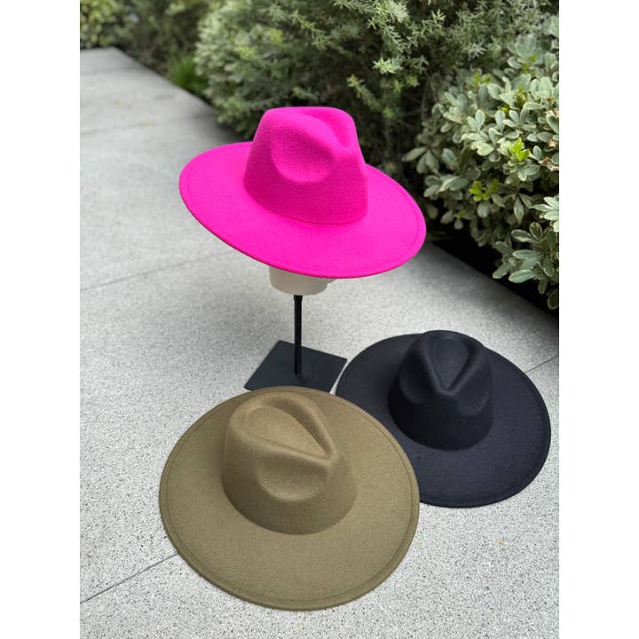 Love and Thyme – wholesale Fedora – Women’s – Best Seller! Vegan Felt wide Brim Panama hat in faux felt4