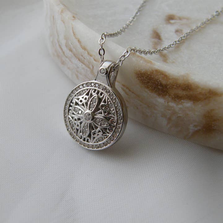 Ornate Dual-Sided Necklace for wholesale by Dara Jewellery