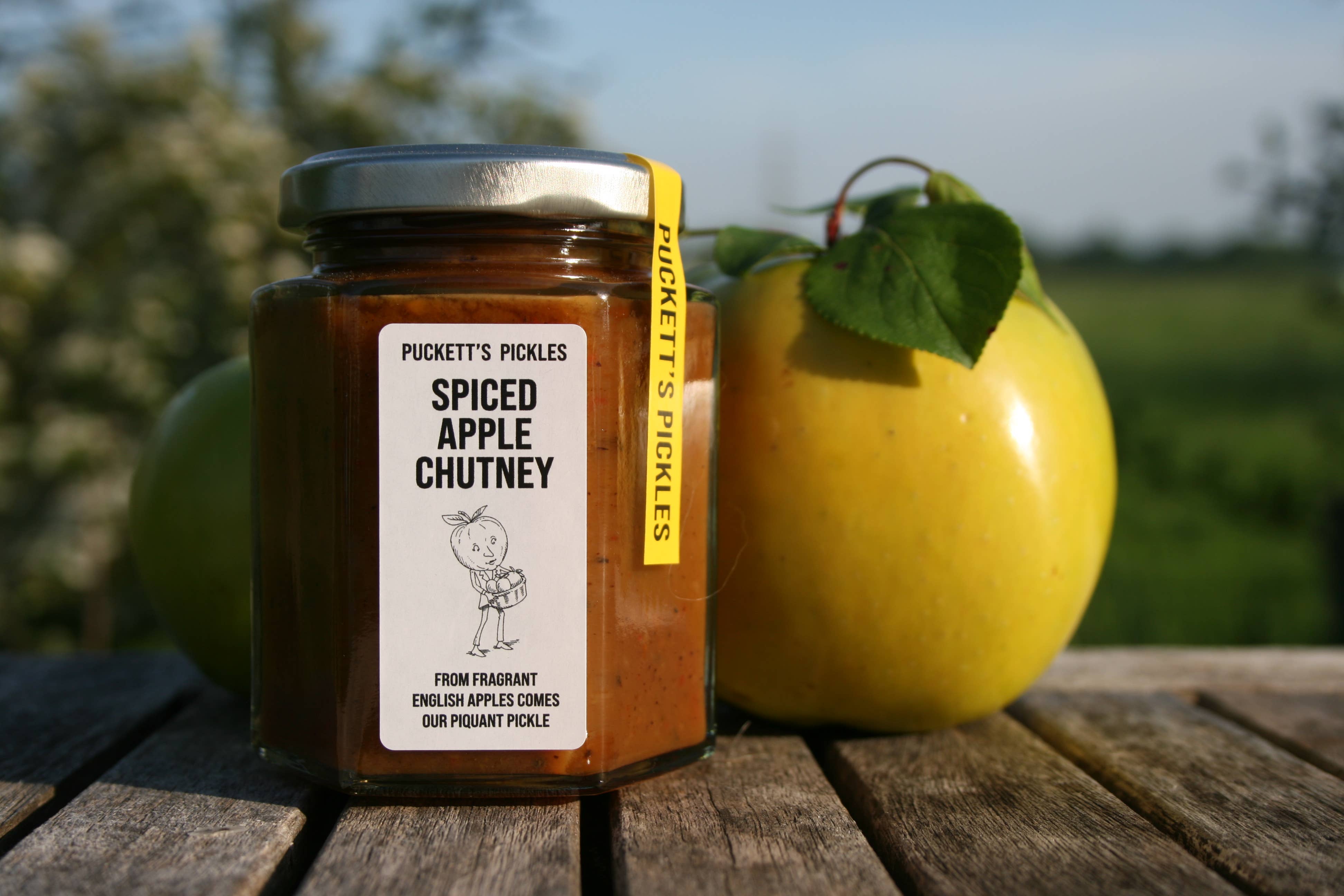 Puckett's Pickles Ltd – wholesale Chutney – Spiced Apple Chutney - From Fragrant English Apples Comes Our Piquant Pickle2