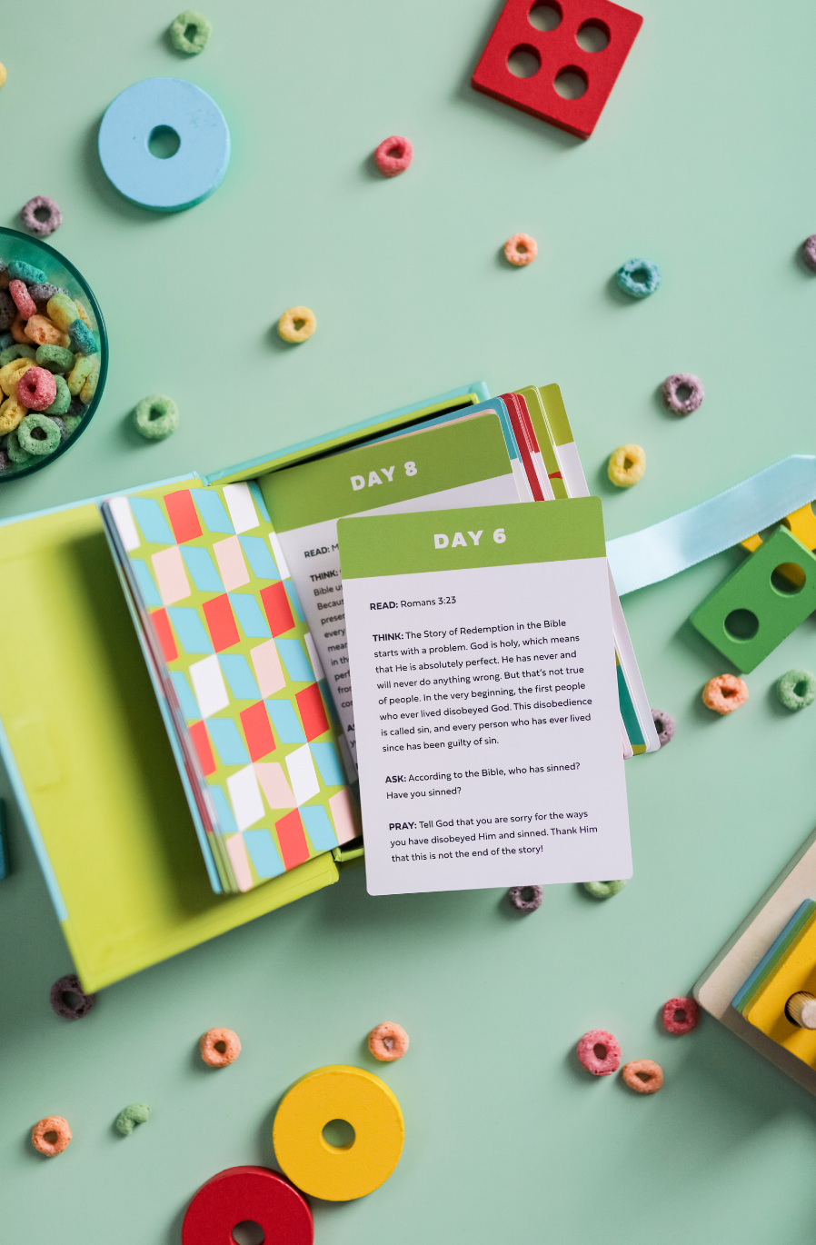 Tiny Theologians - Wholesale Learning Cards - Kids & Baby - The Gospel Changes Everything Family Devotional Cards6