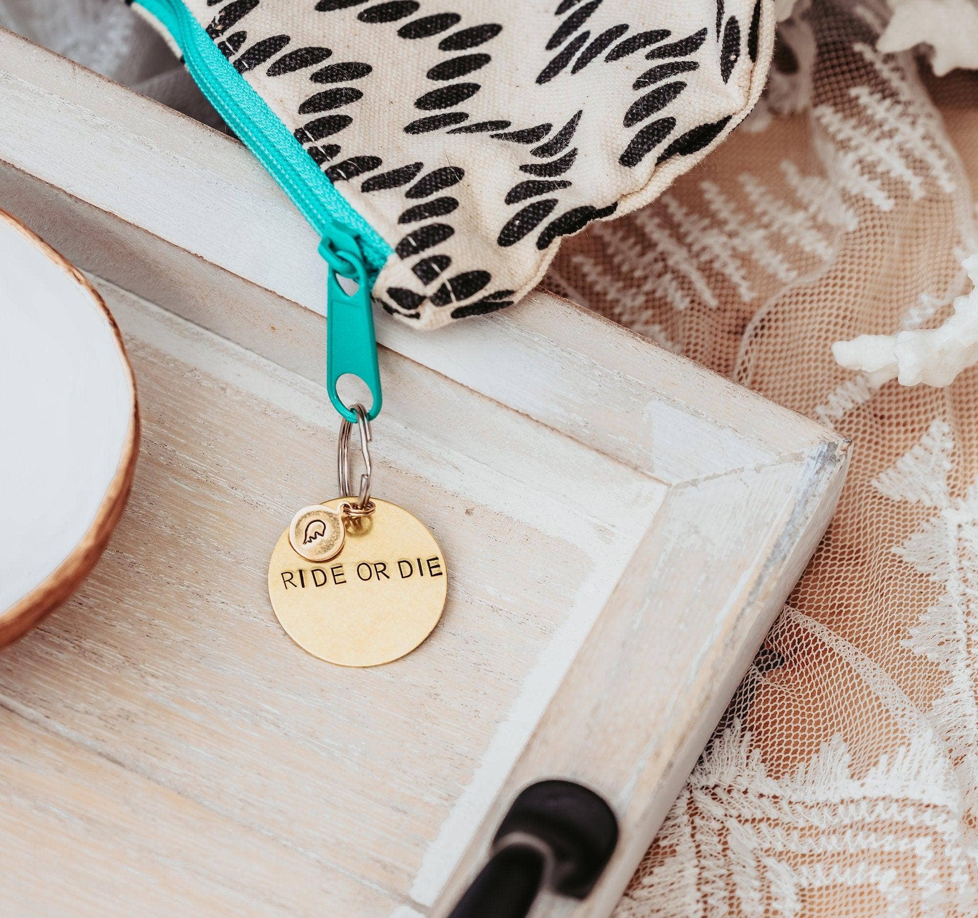 Salt and Sparkle – wholesale Keychain – Unisex – Drive Safe Love You Keychain with Heart Tiny Tag3