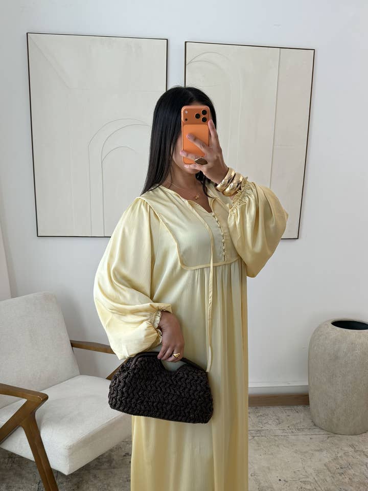 Abito Malou X409 per la vendita all'ingrosso da parte di White Icy