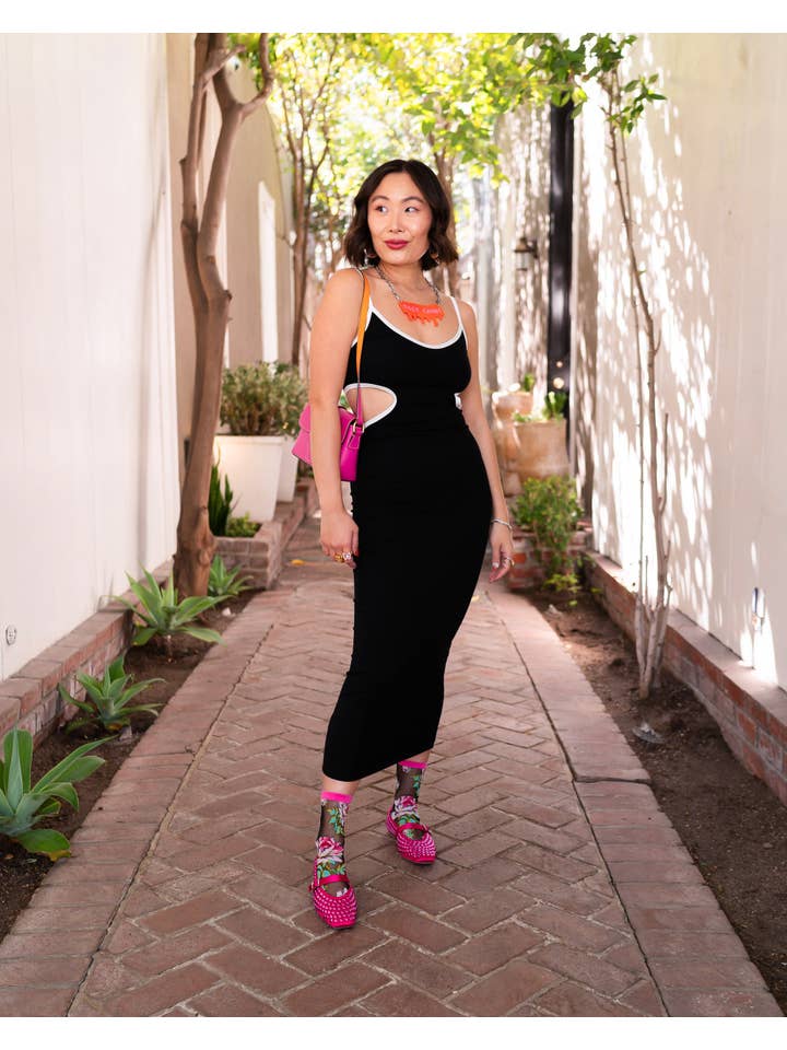 Sock Candy - Wholesale Socks - Women's - English Rose Black Sheer Crew Sock8