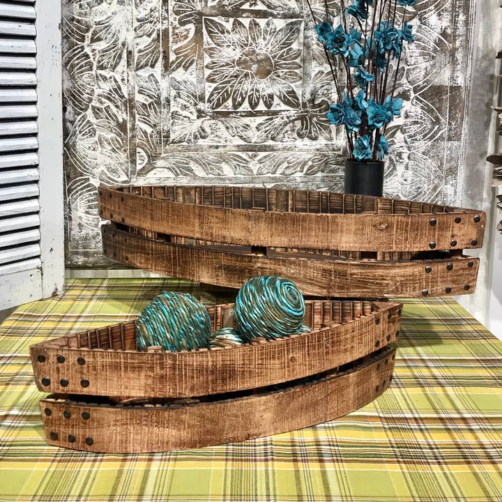 Wilco Home – wholesale Decorative plate/dish/bowl – Set Of 2 Boat Shaped Bowls1