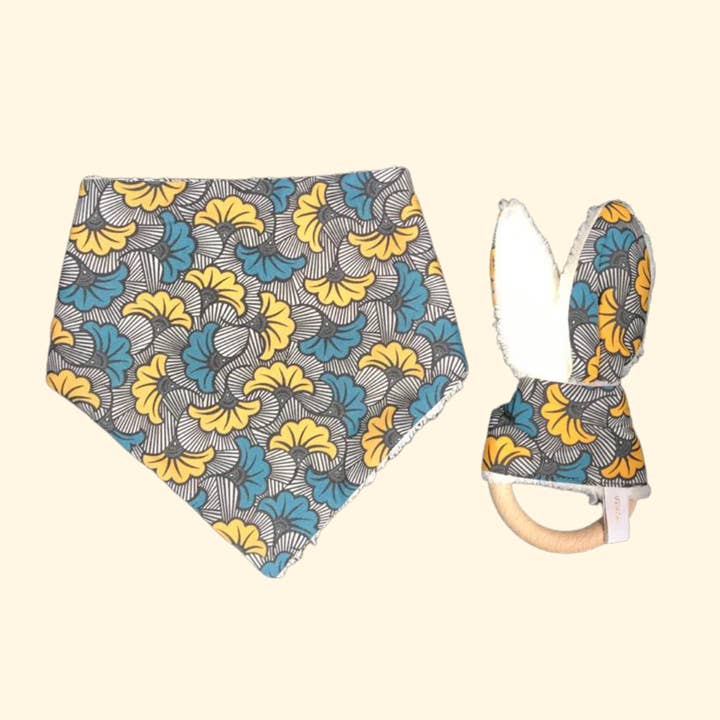 Baby Set Ayana Green and Yellow Bib and Rattle for wholesale by Viwa