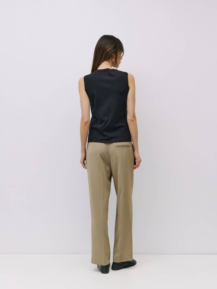 MOD REF - Wholesale Knit Top - Women's - The Dominique Top | Sleeveless Knit Vest
