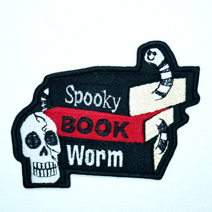 Parche termoadhesivo Spooky Horror Book Worm para venta al por mayor de Junkyard Witch