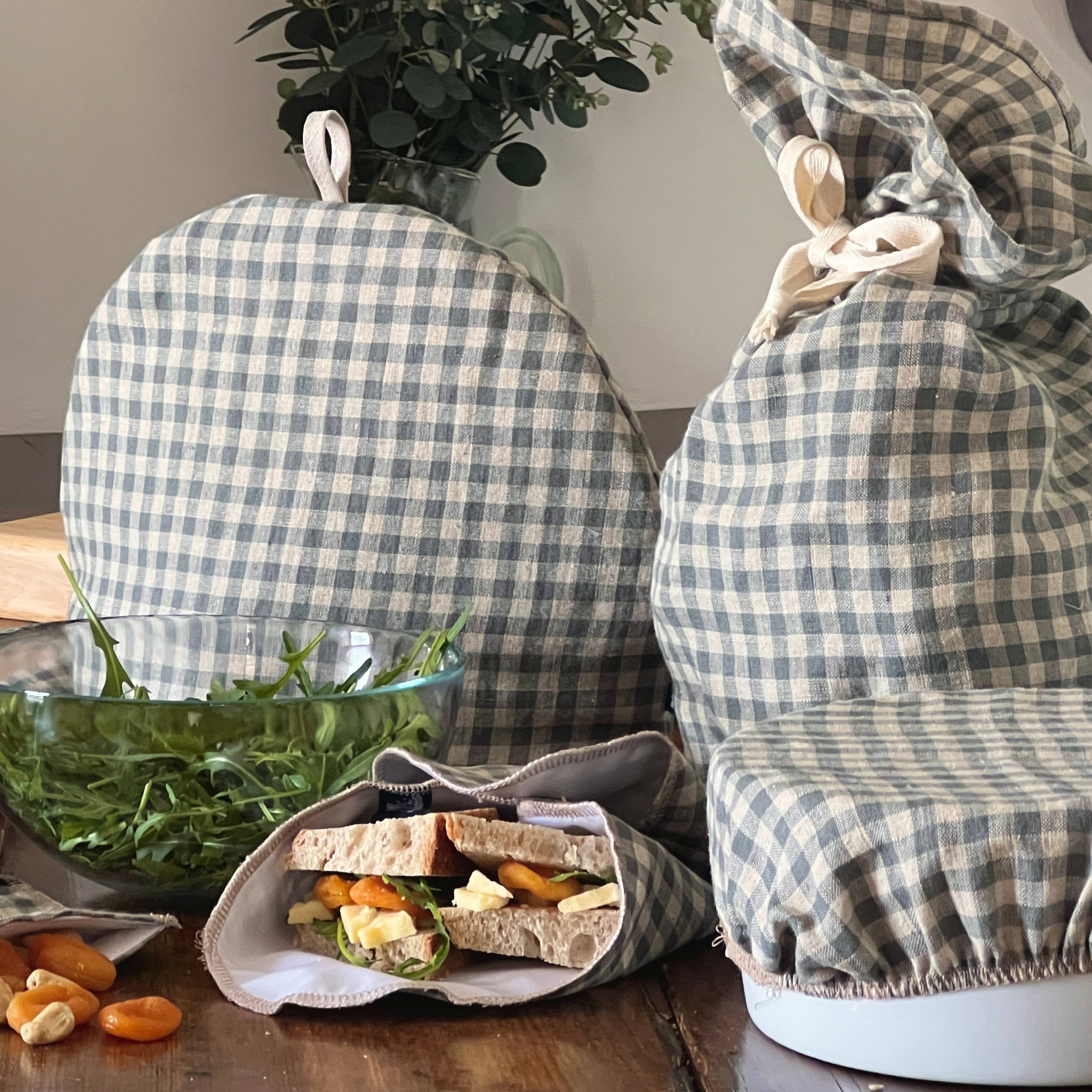 Helen Round - hand printed linen and bamboo wellness - Wholesale Food Storage Wrap/Bag - Green Check Linen Sandwich Wrap, Waterproof Food Wrap1