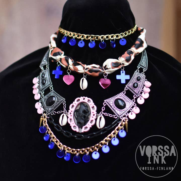 Re-Born collier Goth pour la vente par Vorssa Ink