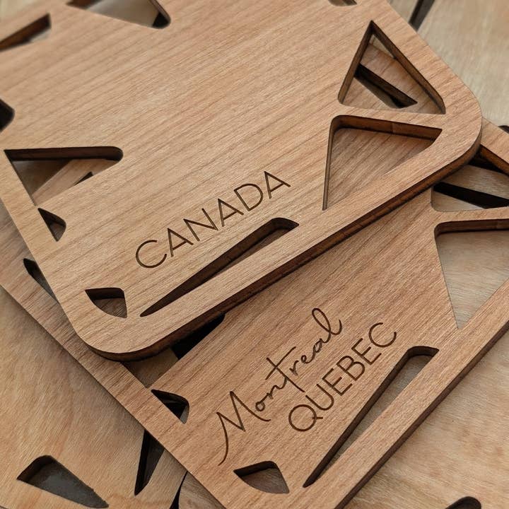 Foxwood Gifts Canada - Vente Sous-verre - Dessous de verre feuille d'érable simple fait main (ensemble de 4) fabriqué au Canada6